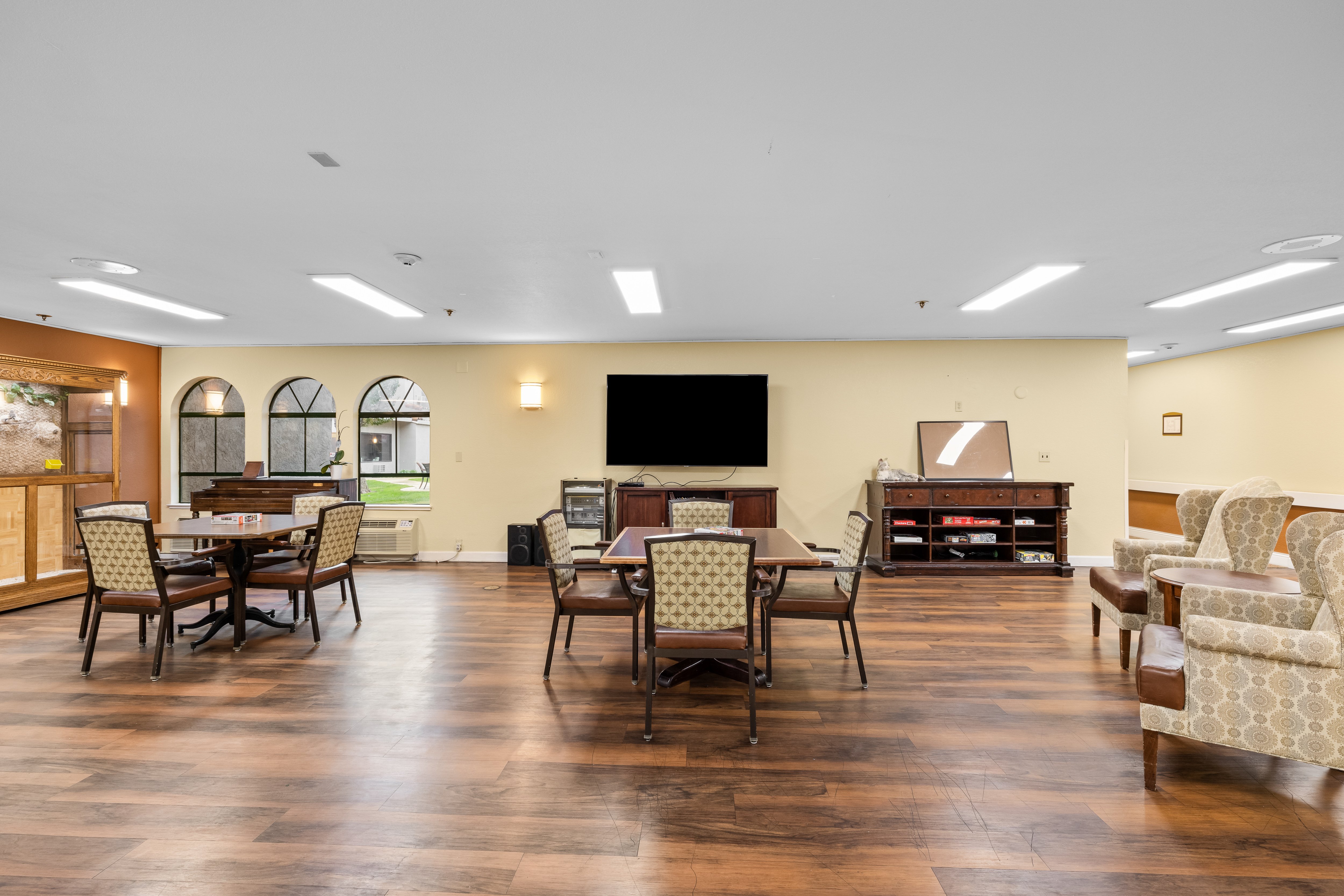 Marbella_Tracy_Interior_Common_Area_9